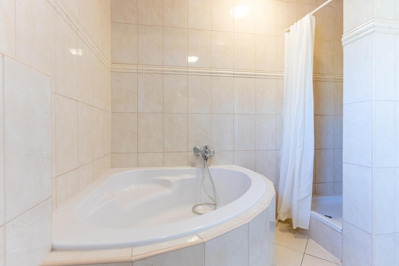 Apartment Luno Каштела Экстерьер фото