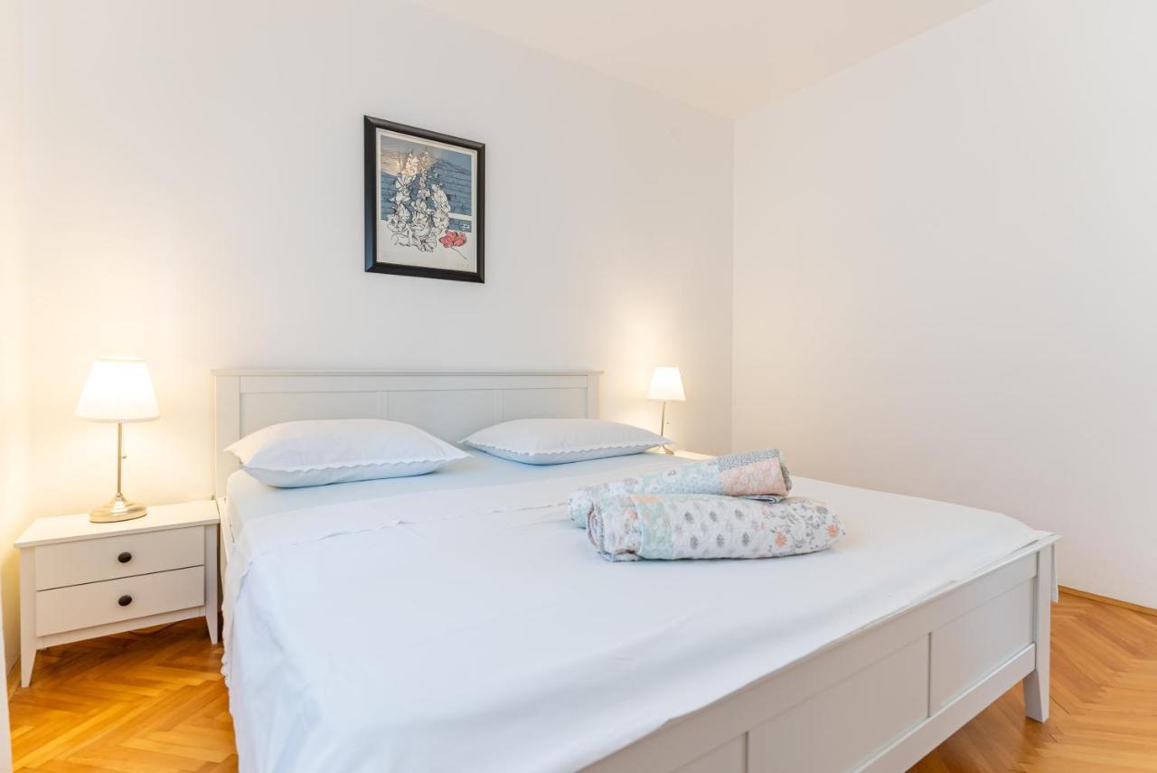Apartment Luno Каштела Экстерьер фото