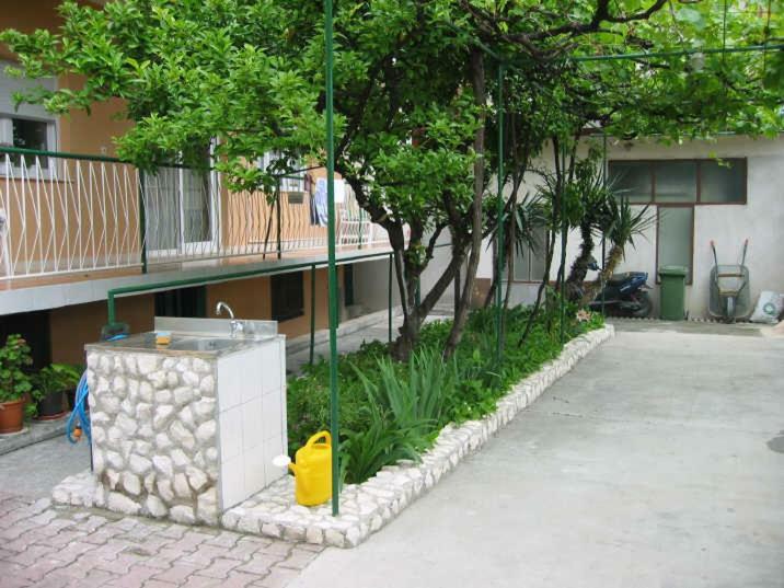 Apartment Luno Каштела Экстерьер фото